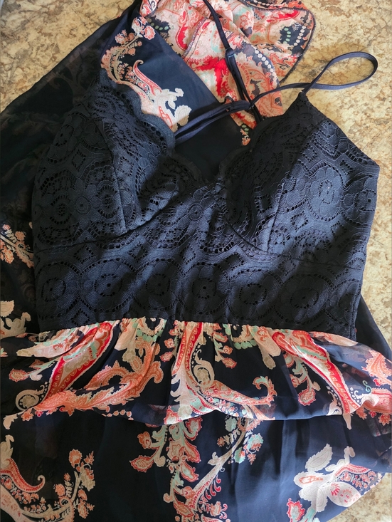 Beautiful Navy Paisley Lace Bodice Maxi Dress With Mini Lining And Sheer Overlay - Picture 2 of 6